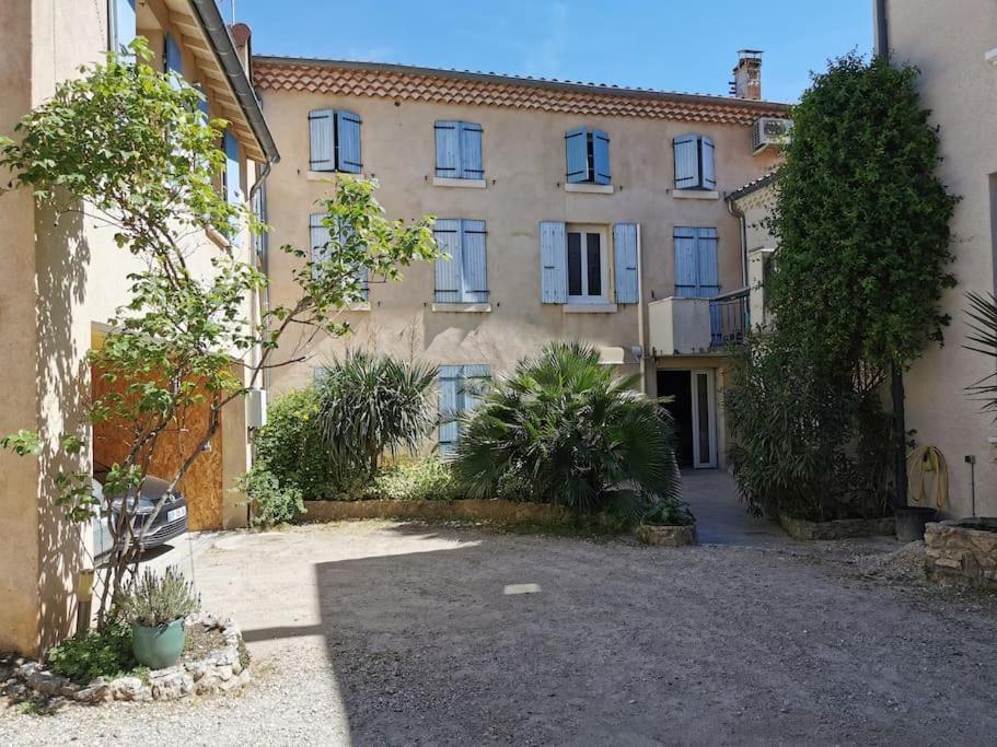 Appartement 1. Proche Du Centre Et Gare